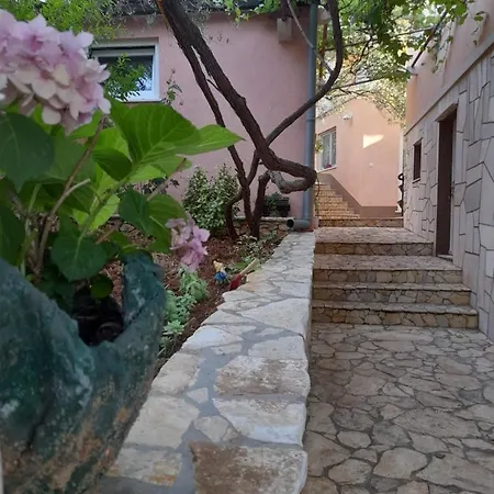Studio Arija لومباردا
